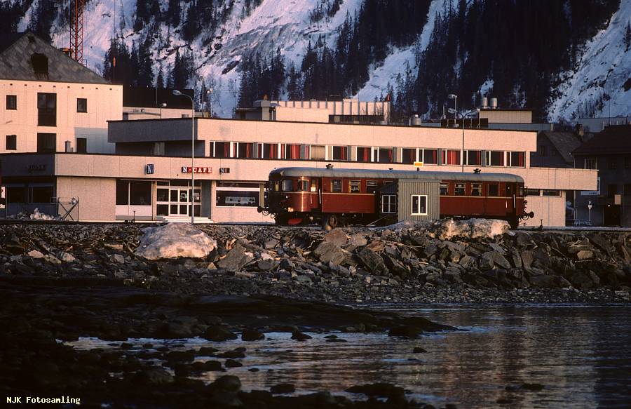 110203-1983-honhuset.jpg