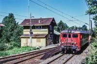 https://pix.njk.no/232//s232228-Randsfjordbanen-Krekling-1988-08-06_2560.jpg