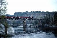 https://pix.njk.no/70//s70643-Randsfjordbanen-Kattfoss-1989-05-01_900.jpg